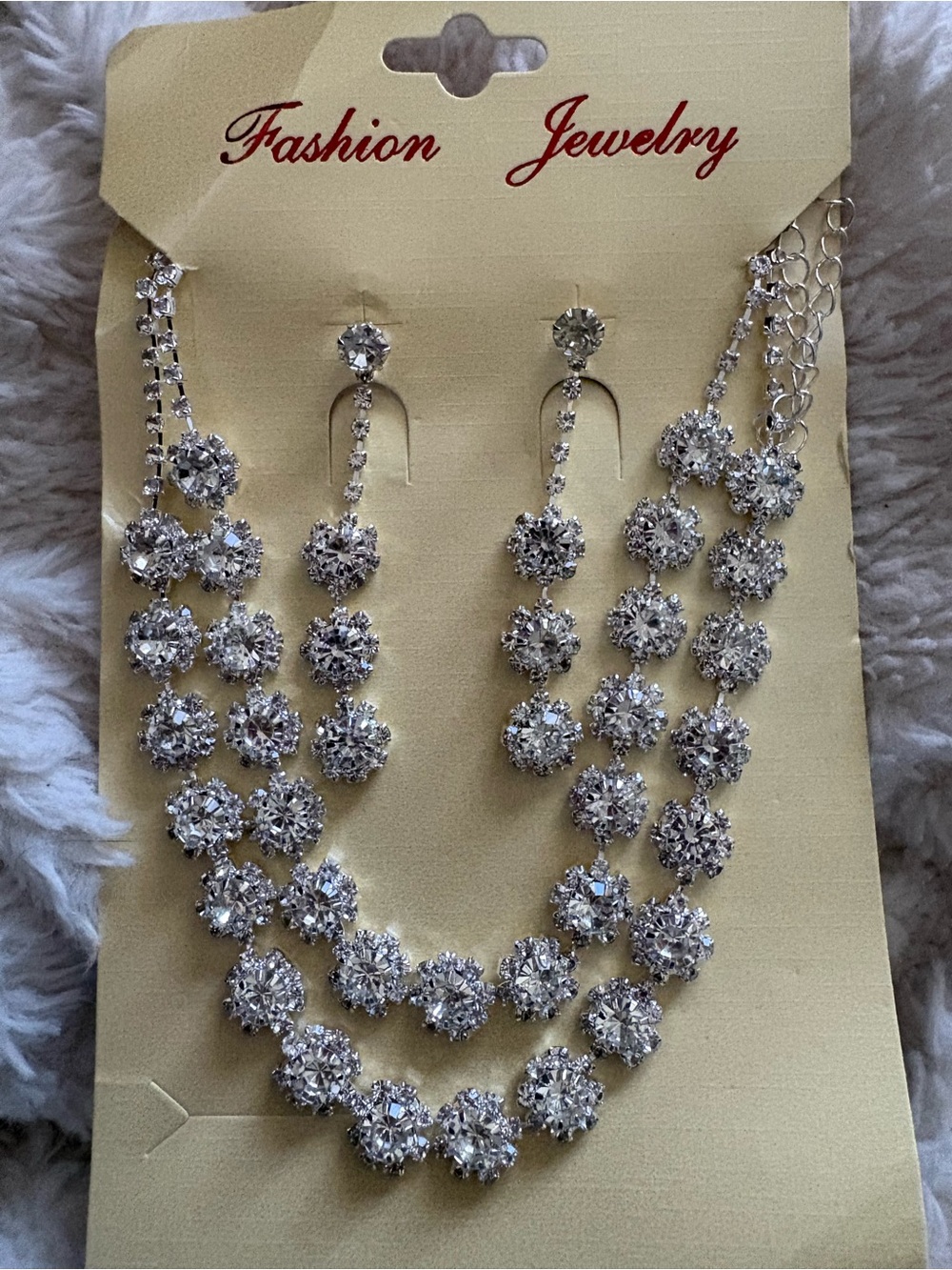 Fashion Jewelry Silver Crystal Multi-Strand Necklace with Drop Earrings